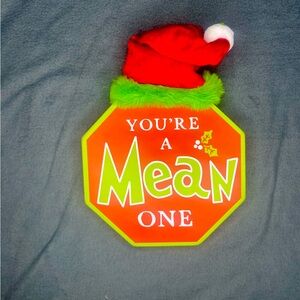 The Grinch Tabletop Decor : Winter Wonder Line